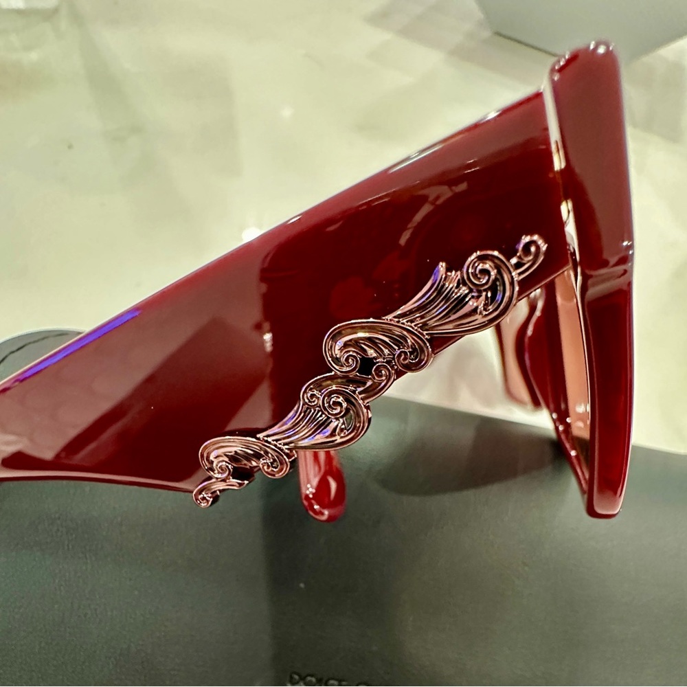 Dolce & Gabbana Sunglasses - Picture 3 of 7